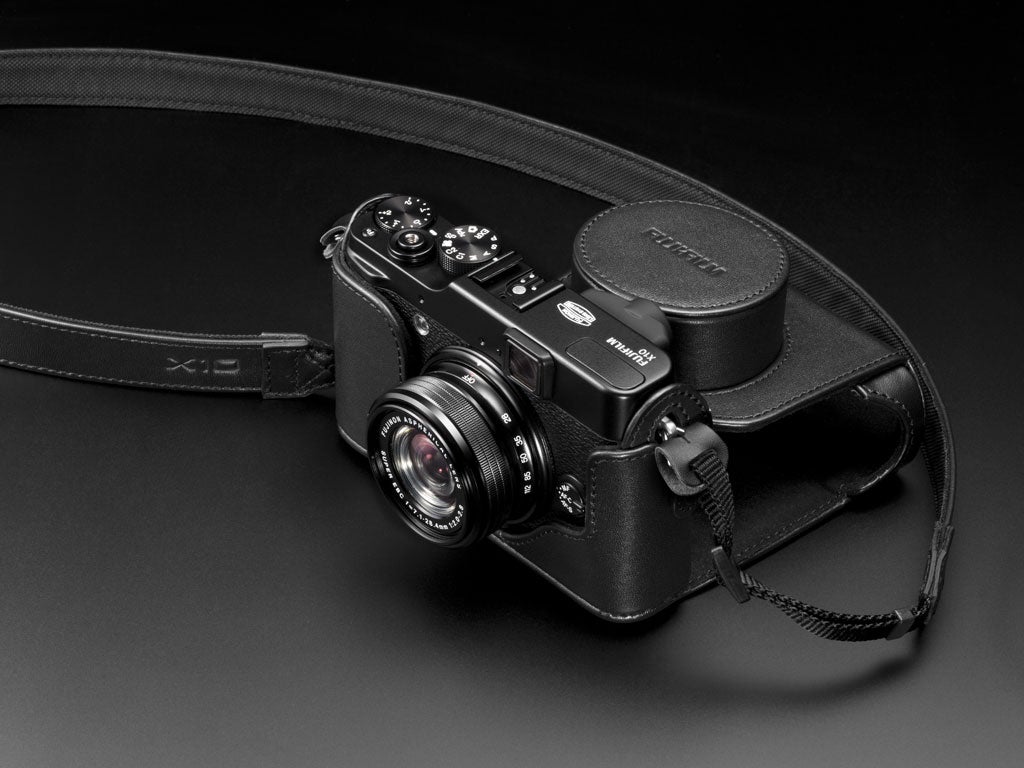 Gorgeous retro styling and capable of great images: Fujifilm X10