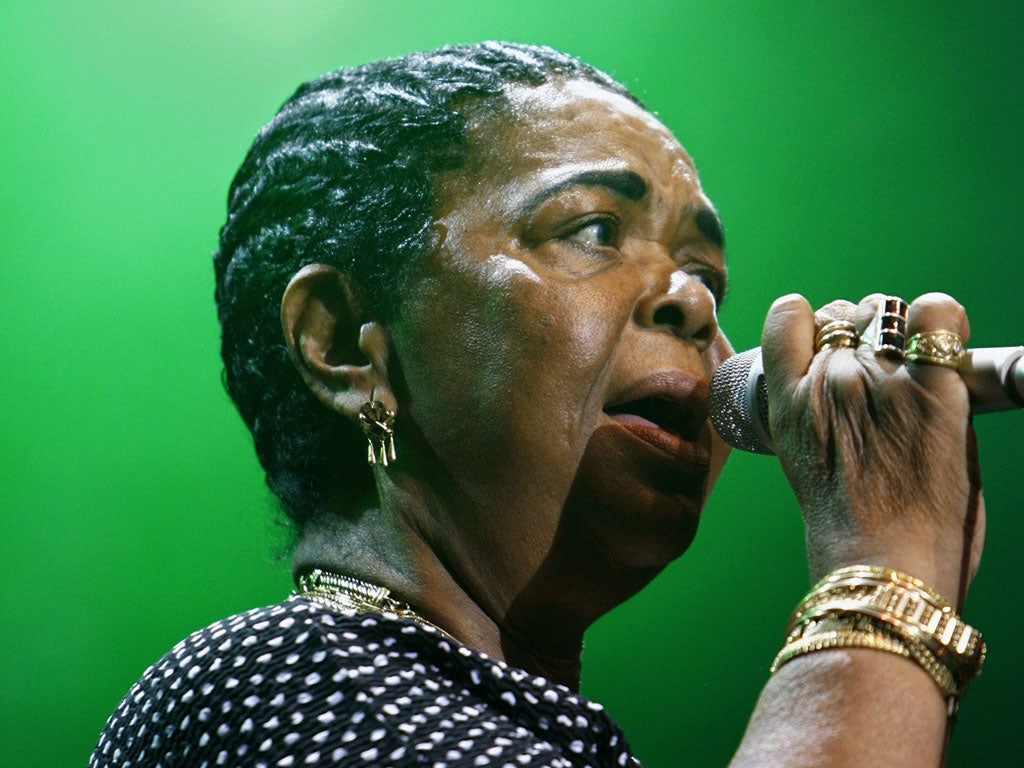 'I just sing naturally, from the heart': Evora on stage in Geneva in 2006