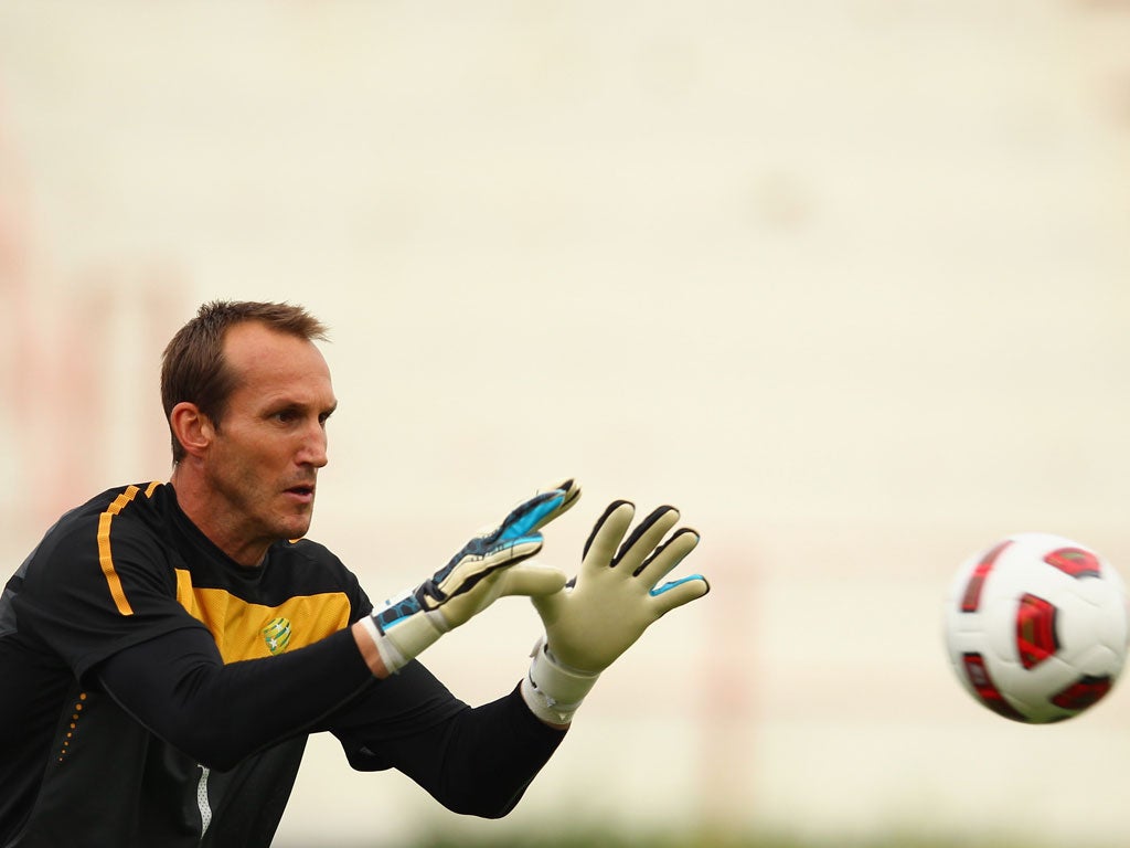 Mark Schwarzer – Fulham
With Arsenal being continuously linked with the Australian stopper in the past few years, the January window remains an unlikely period for Mark Schwarzer to leave Craven Cottage. It seems Fulham will not let the 39-year-old leave