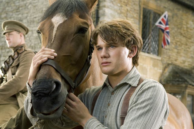 Albert (Jeremy Irvine) takes the King's shilling in order to remain with his beloved horse