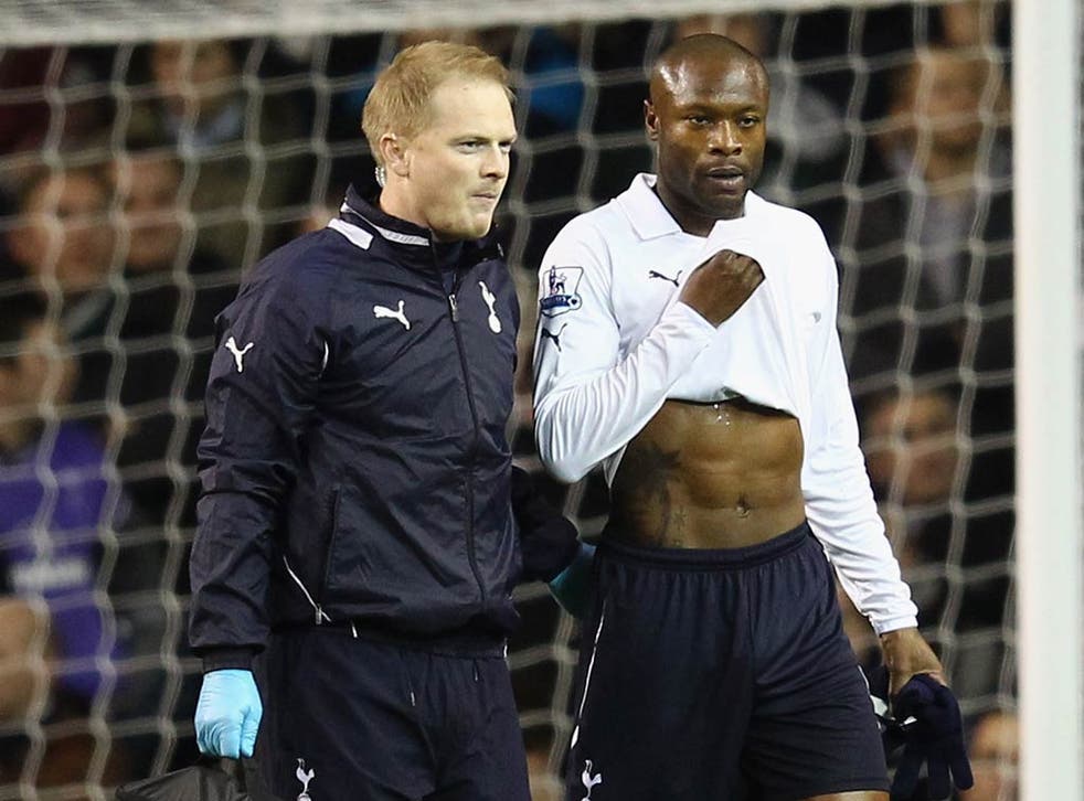 Tottenham Hit By Injury Blows To William Gallas And Sandro The Independent The Independent