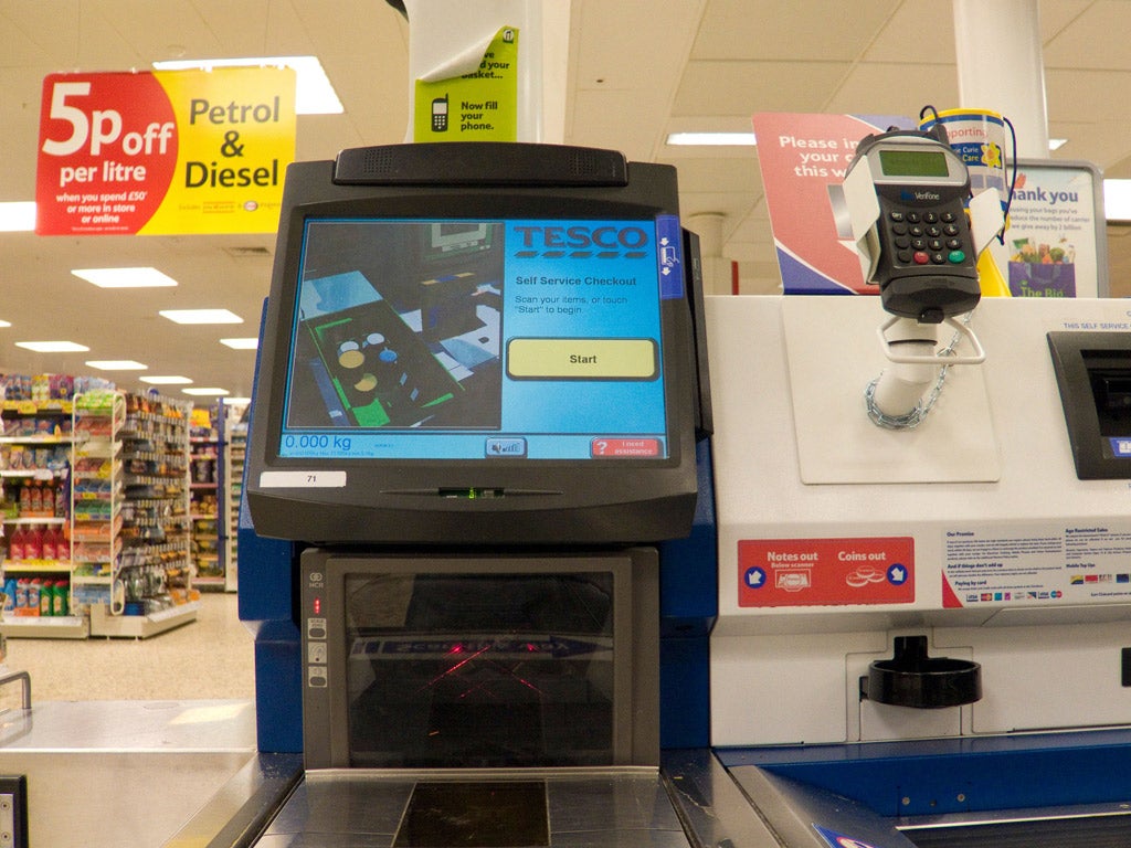 Worrall Thompson was using a self-service checkout at Tesco