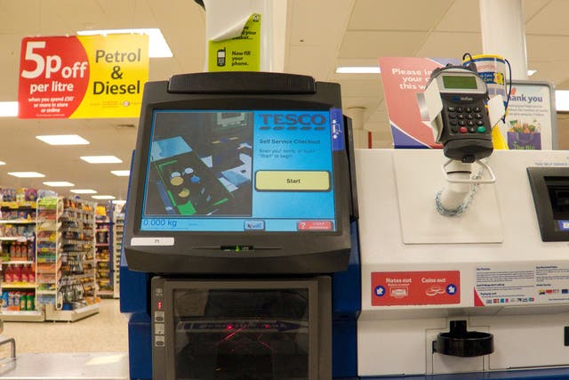 Worrall Thompson was using a self-service checkout at Tesco