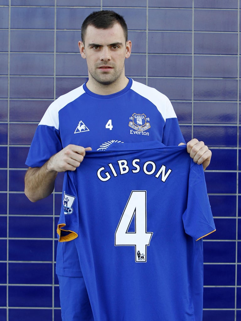 Darron Gibson is unveiled as an Everton player in Liverpool yesterday