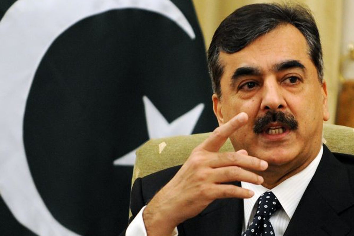 Pakistan in turmoil as courts clash with PM | The Independent | The ...