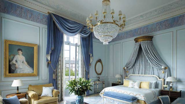 24 Hour Room Service Shangri La Hotel Paris The Independent The Independent