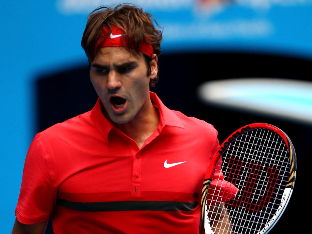 Roger Federer's victory over Ivo Karlovic in the third round of the
Australian Open took his winning streak to 22 matches