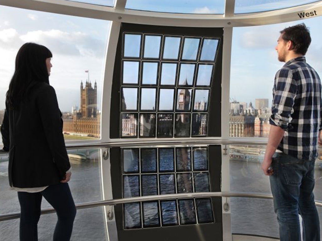 The London Eye has introduced Samsung Galaxy tablets to its capsules – they provide interactive facts as visitors pass each landmark. Go to londoneye.com