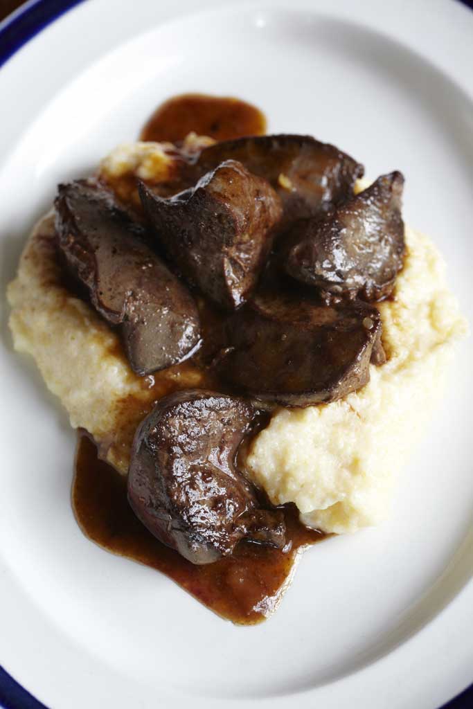 Creamed polenta with duck livers and vincotto