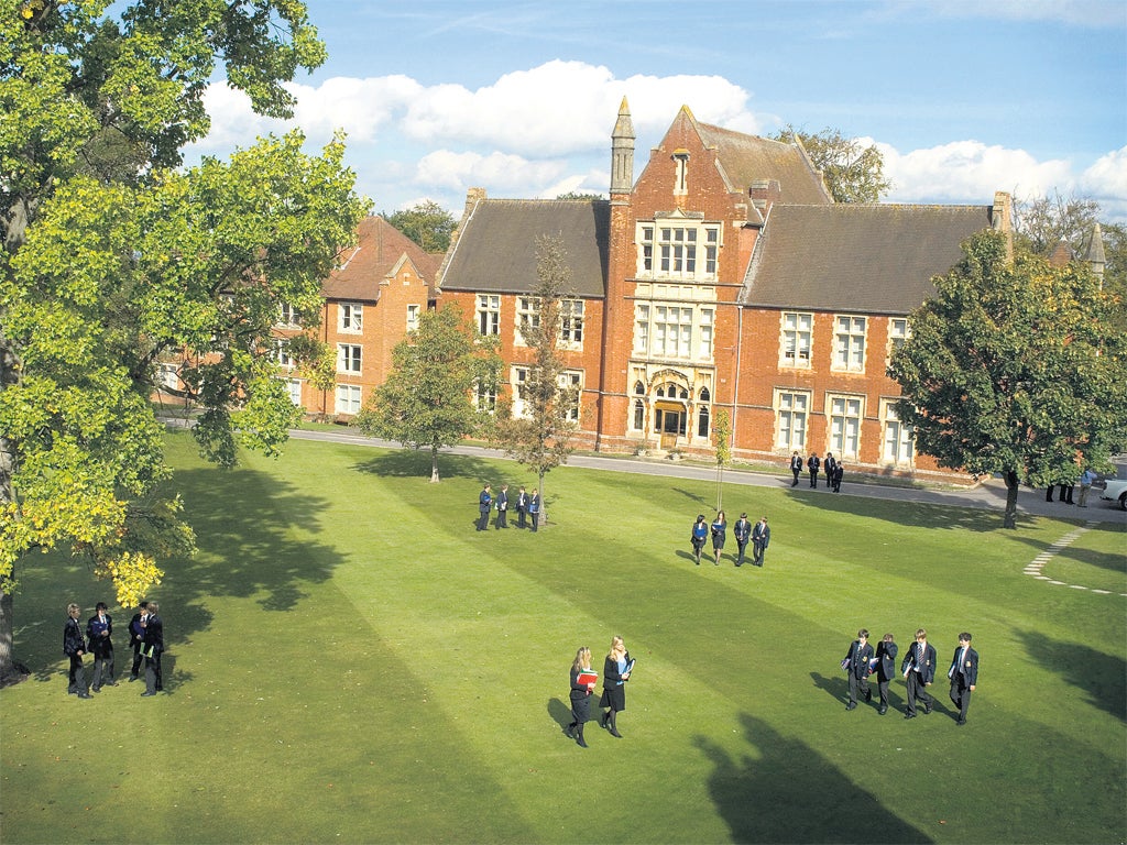 Schools such as Epsom College offer boarding as well as day study
