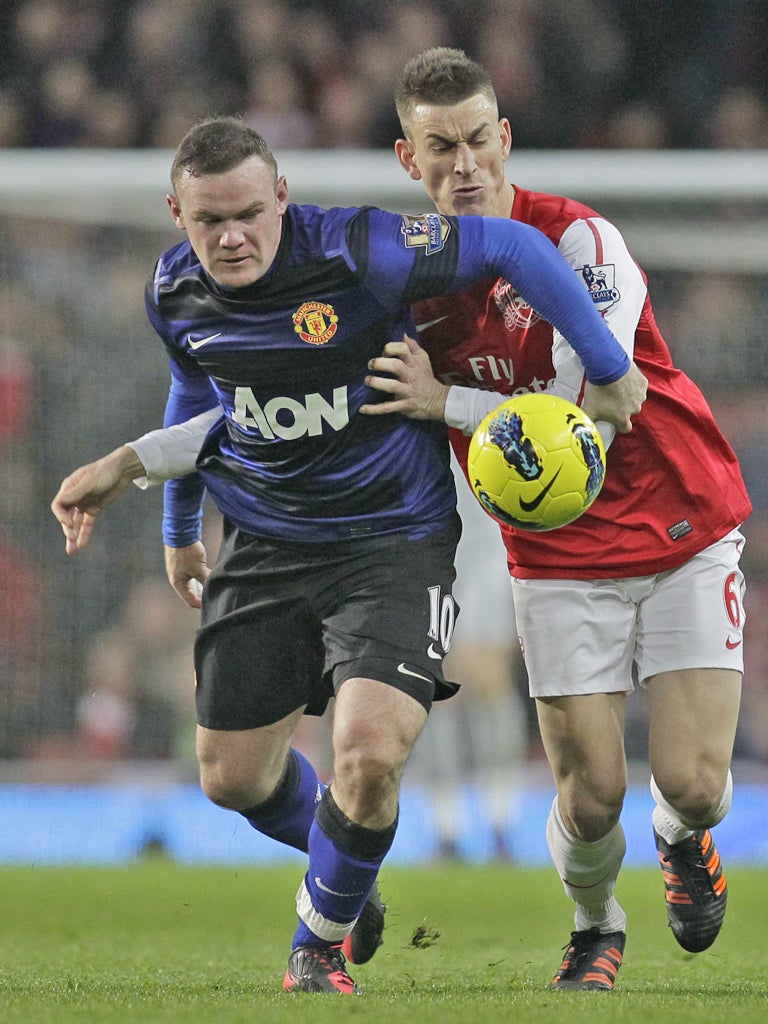Wayne Rooney should be fit to lead the attack against Chelsea