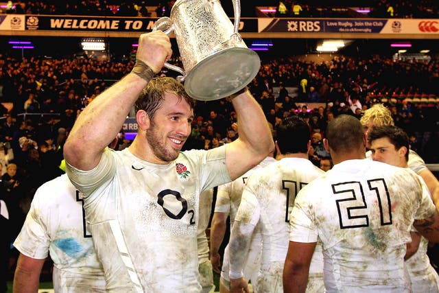 Chris Robshaw celebrates with the Calcutta Cup 