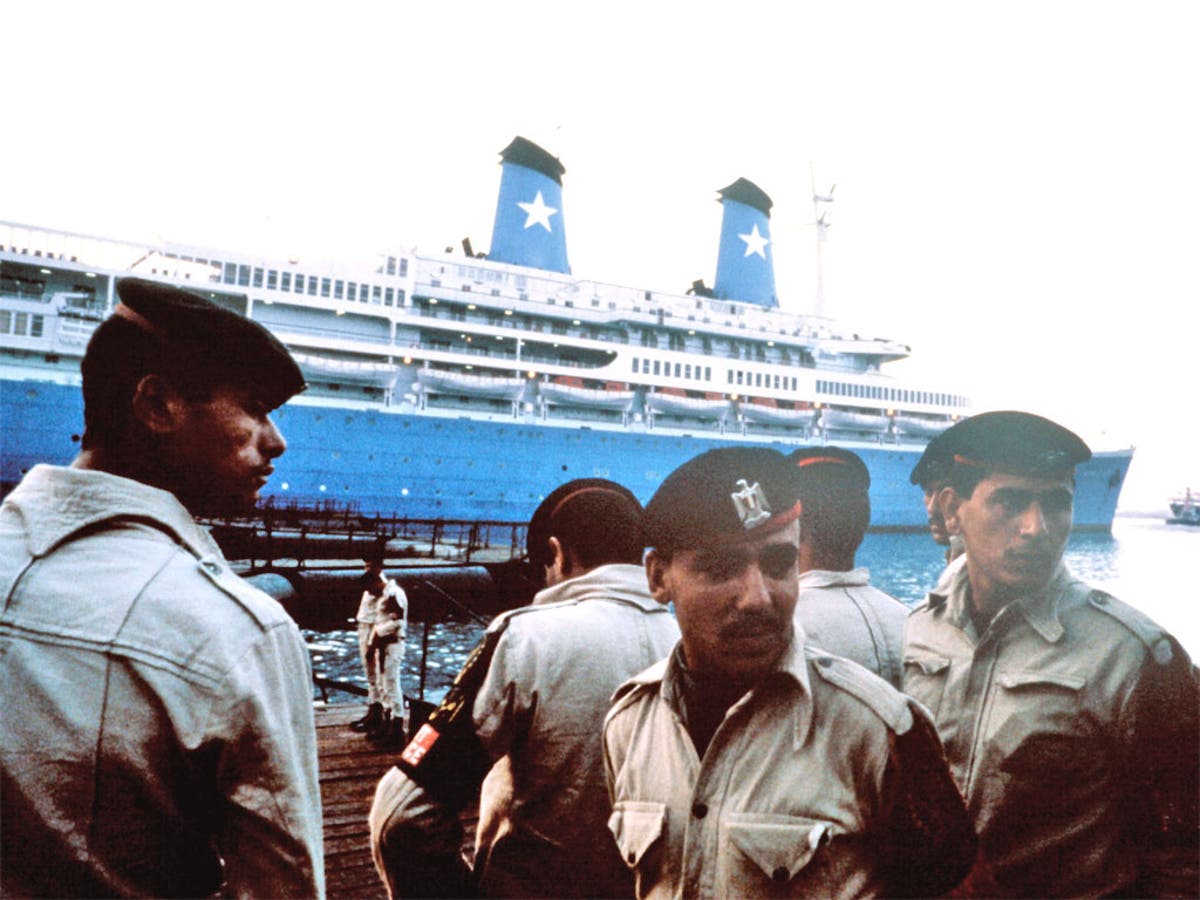 Robert Fisk How Achille Lauro Hijackers Were Seduced By High Life The Independent The Independent