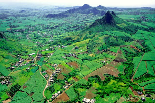 A place of the beautiful and damned: Aerial view of Mauritius