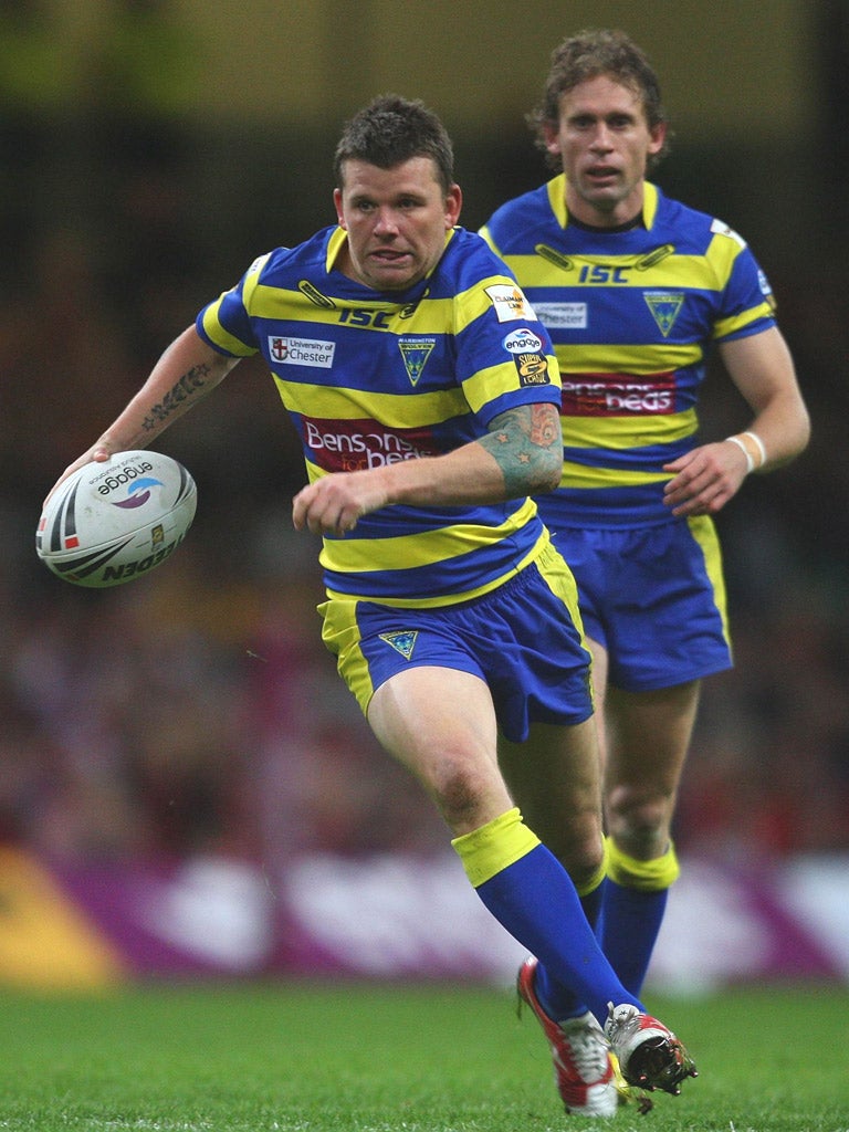Lee Briers helped himself to two late tries in Warrington’s win