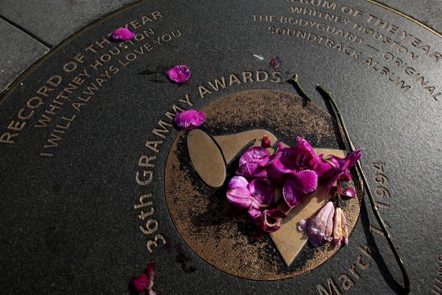 Tributes to the singer on a Grammy street plague