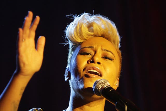 <p><b>Emeli Sandé</b>: Winner of the critics' choice award.</p>
<p>Another artist who doesn't have to worry about whether or not she's won tonight, as she's already been assured of it, this R&B and soul singer first featured on Chipmunk's 'Diamond Rings' 