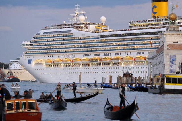 Bookings dropped after the Concordia disaster