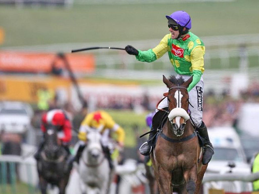 Ruby Walsh and Kauto Star win the 2009 Cheltenham Gold Cup