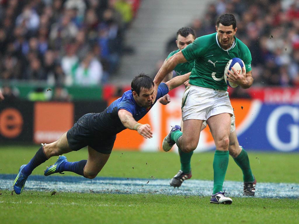 Rob Kearney: Fantastic performance from the Leinster full-back, outlining his world class credentials. Took a number of incredible catches, kicked well and ran well with the ball and caused trouble for the French defence. 8