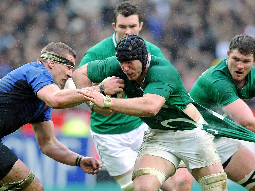 Stephen Ferris: Solid performance from the Ulsterman. Strong in the tackle and reliable in defence. 7