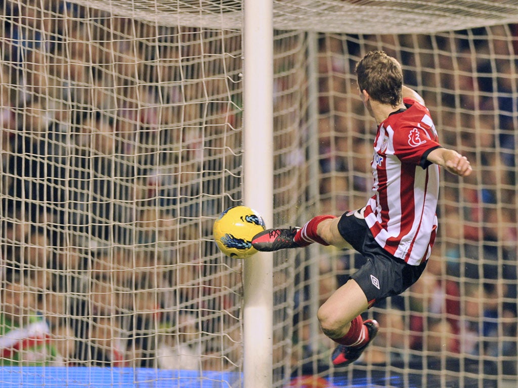 Iker Muniain scored in both legs of Athletic's success over Lokomotiv Moscow in the last 32 of the Europa League