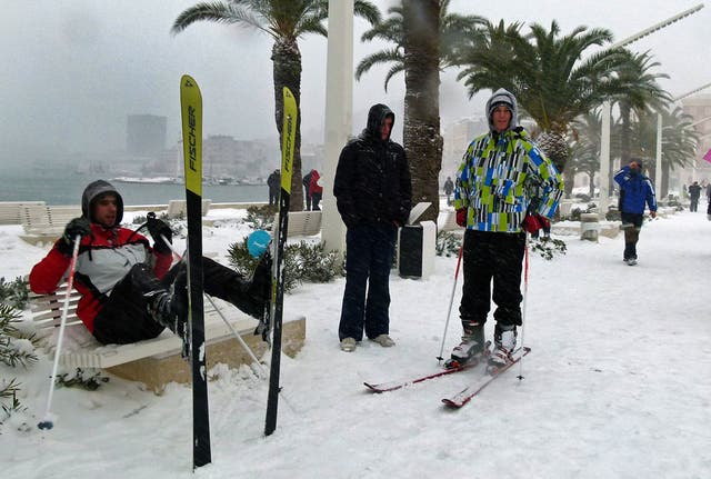 Beach piste: Split residents ski on the seafront