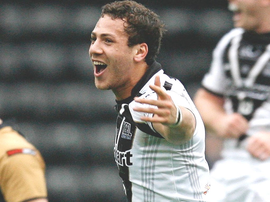 Lloyd White won the game for Widnes with a late one-pointer
