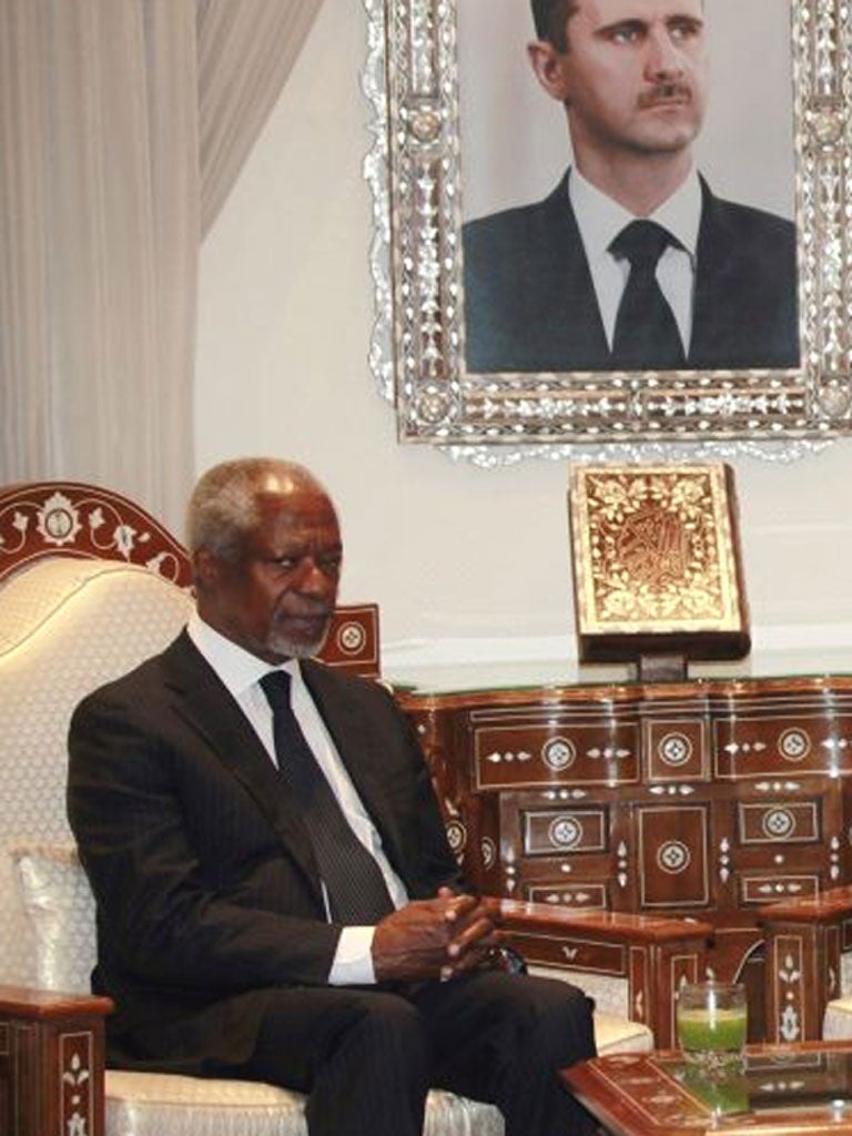 Kofi Annan at talks before he left Damascus