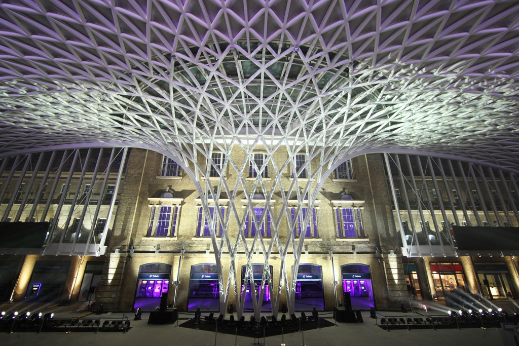 Travellers were left stranded overnight as King’s Cross station