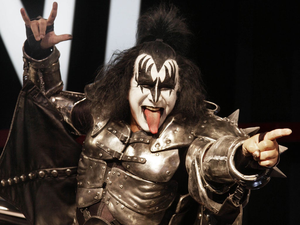 Gene Simmons claims he invented the 'rock' hand gesture