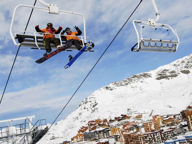 Boarders in Val Thorens