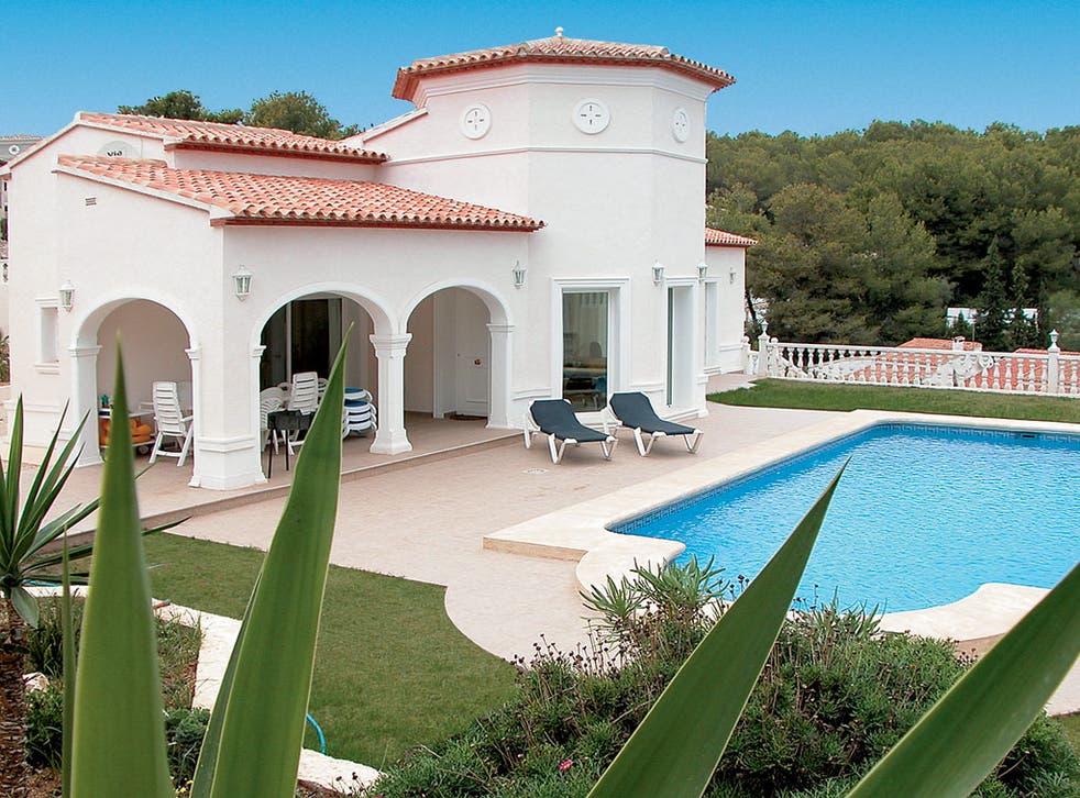 Spanish villas continue to attract UK buyers despite eurozone uncertainties