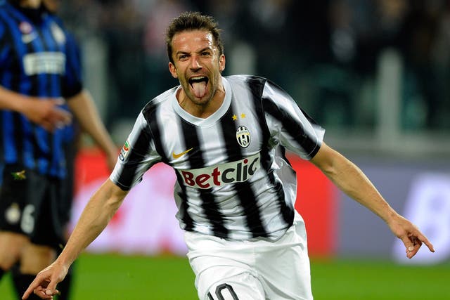 Del Piero scores against Inter Milan