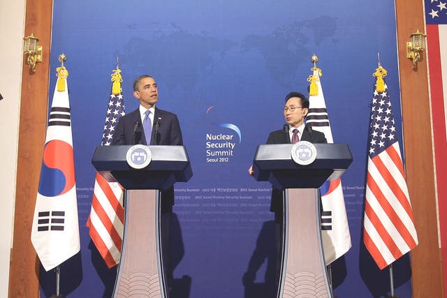 President Barack Obama in Seoul with his South Korean counterpart, Lee Myung-bak