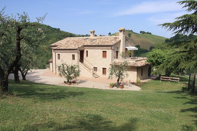 Tranquil haven: Villa in the Vineyard in Montelpar