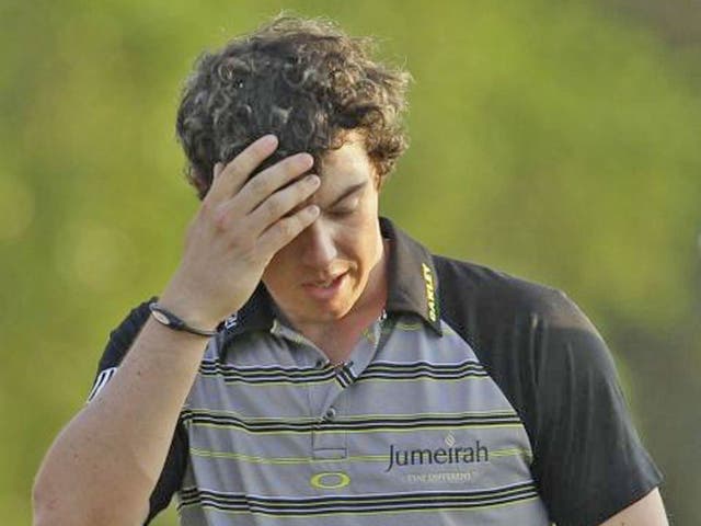 Rory McIlroy despairs in Augusta