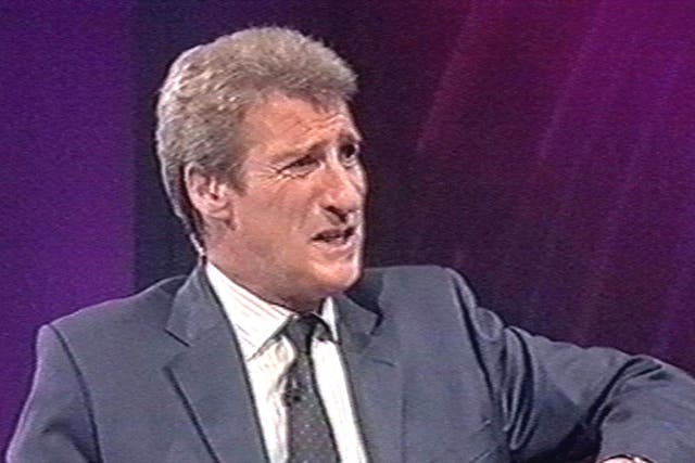 Jeremy Paxman: interviewees being subjected to an unfair beating from a "prizefighter", a report by the BBC Trust says