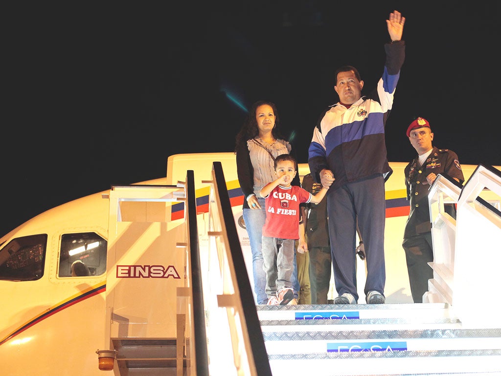 Chavez arrives to Havana for radiotherapy