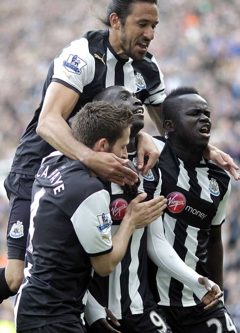 Newcastle 2-0 Liverpool Newcastle players celebrate with Papiss Cissé after he scored the second of his two goals to give the home side a comfortable victory over Liverpool. The Senegalese striker has now scored seven goals in his seven appear
