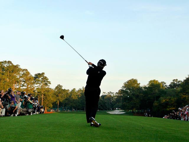Gary Player tees off at Augusta