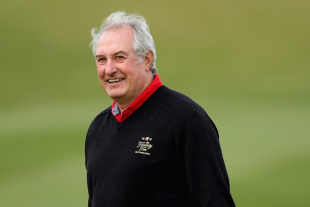 Gareth Edwards: The Welsh great believes many coaches interfere
instead of giving guidance