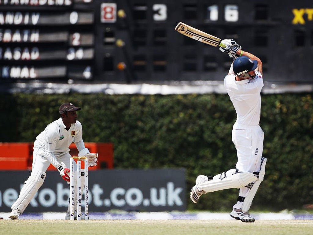 Kevin Pietersen hits the winning runs during day 5 of the 2nd test match