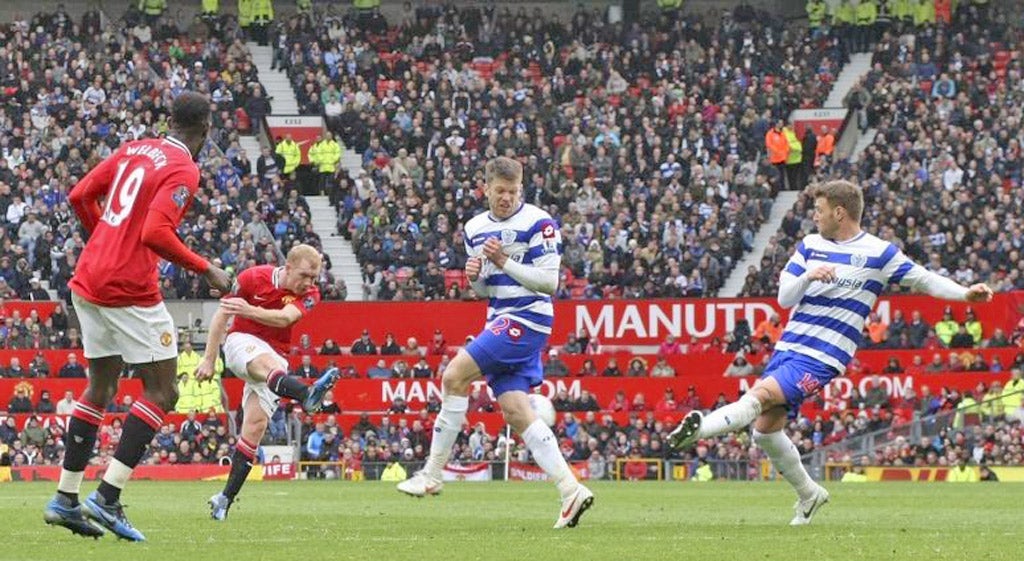 Paul Scholes sealed an eighth win on the bounce yesterday with a typically fierce finish midway through the second half against QPR