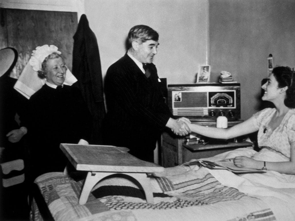 Aneurin Bevan meeting a patient at Papworth Village Hospital (Getty)