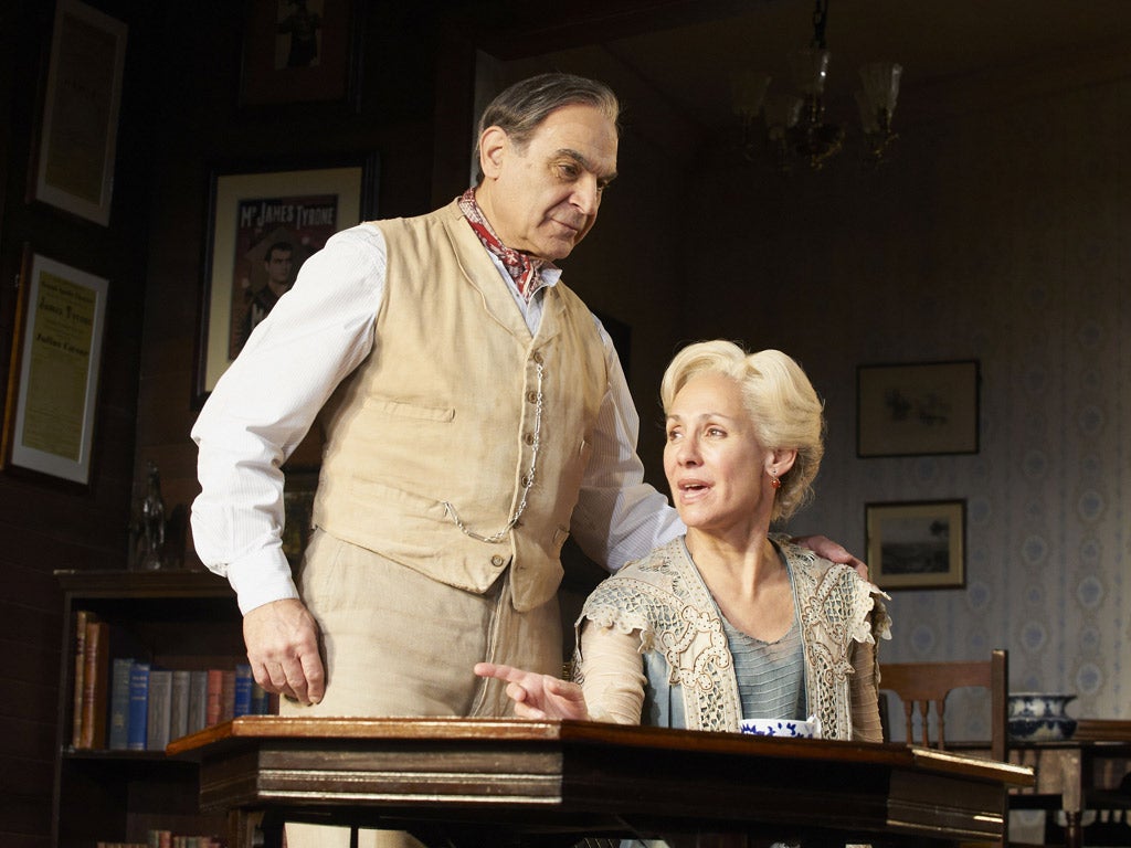 David Suchet and Laurie Metcalf are compelling as James and Mary Tyrone