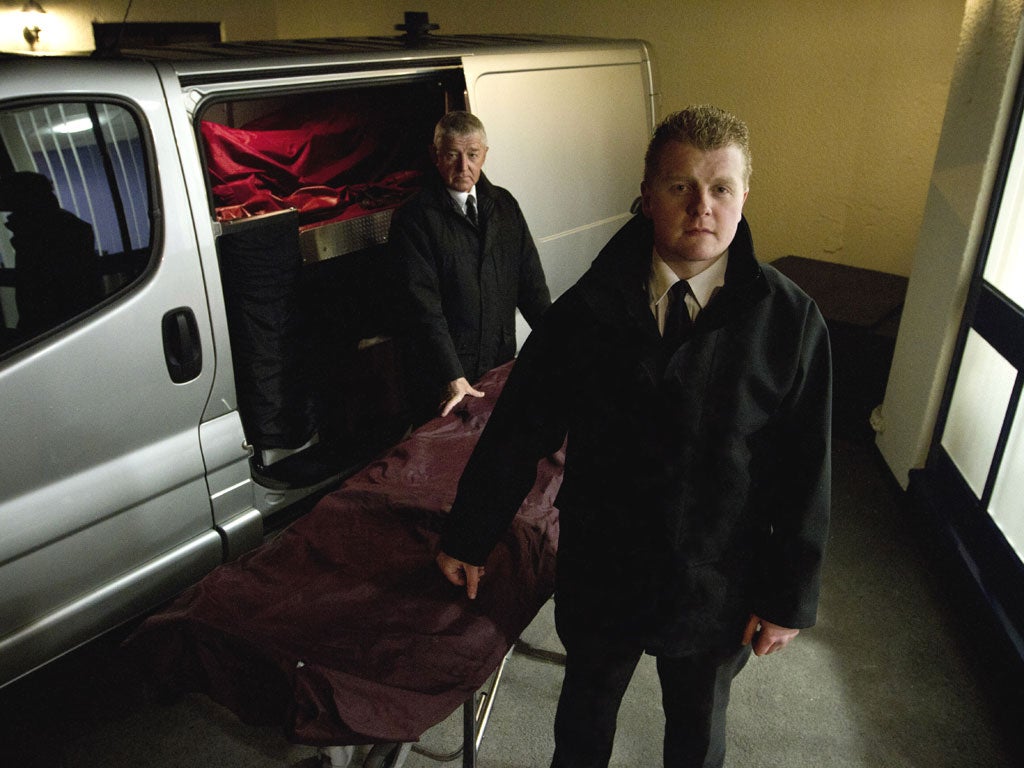 <b>Undertaker</b>
<br />Jason Coffey, 22, is an undertaker in
Ashton-under-Lyne in Manchester. Start
time: 5pm. End time: 8.30am