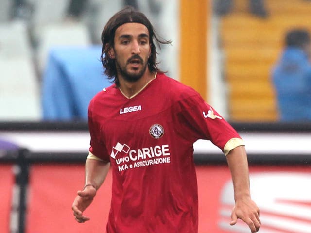 PIERMARIO MOROSINI: The midfielder died after
collapsing during Livorno’s match against Pescara