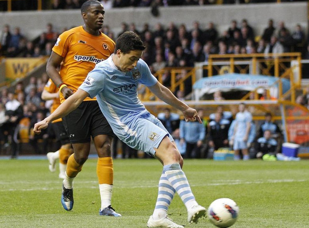 Wolves torn to pieces by Manchester City's Argentine duo ...