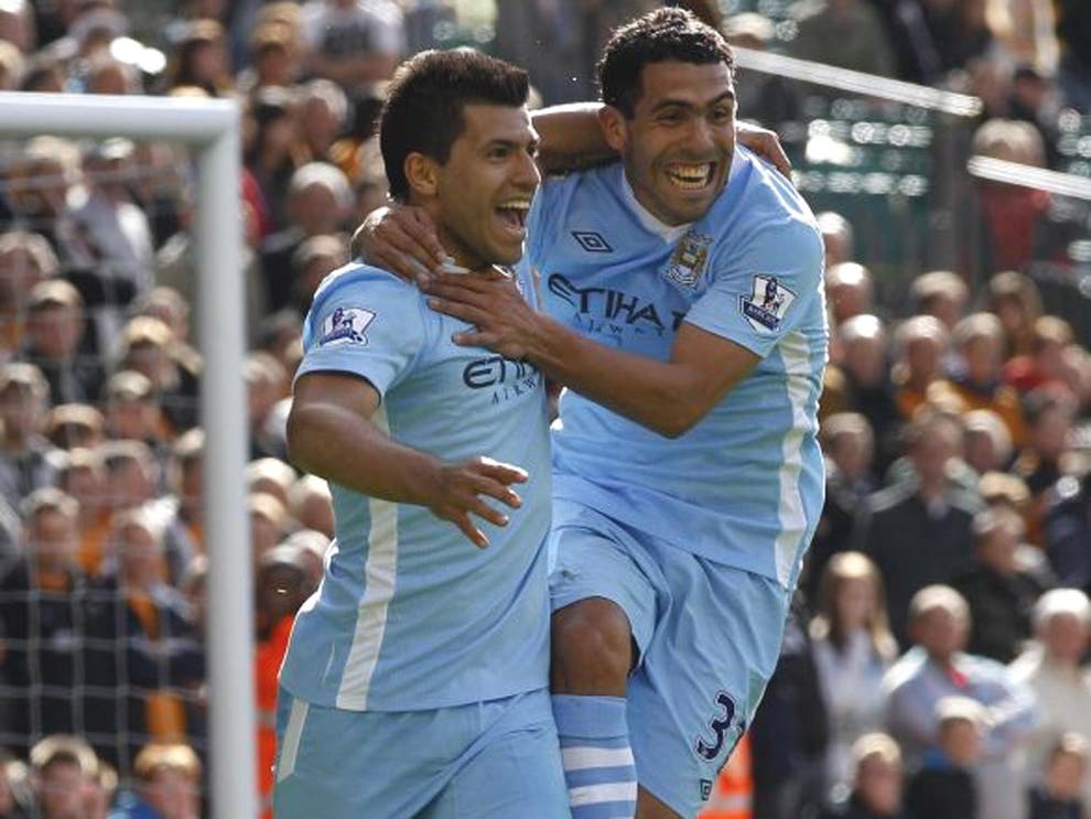 Carlos Tevez crucial again for Manchester City as Roberto ...
